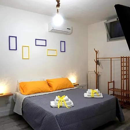 La Casa Delle Nespole 펜션 팔레르모